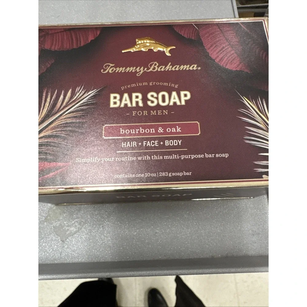 Tommy Bahama Bar Soap For Men - Bourbon & Oak - Hair / Face / Body ( 10oz )